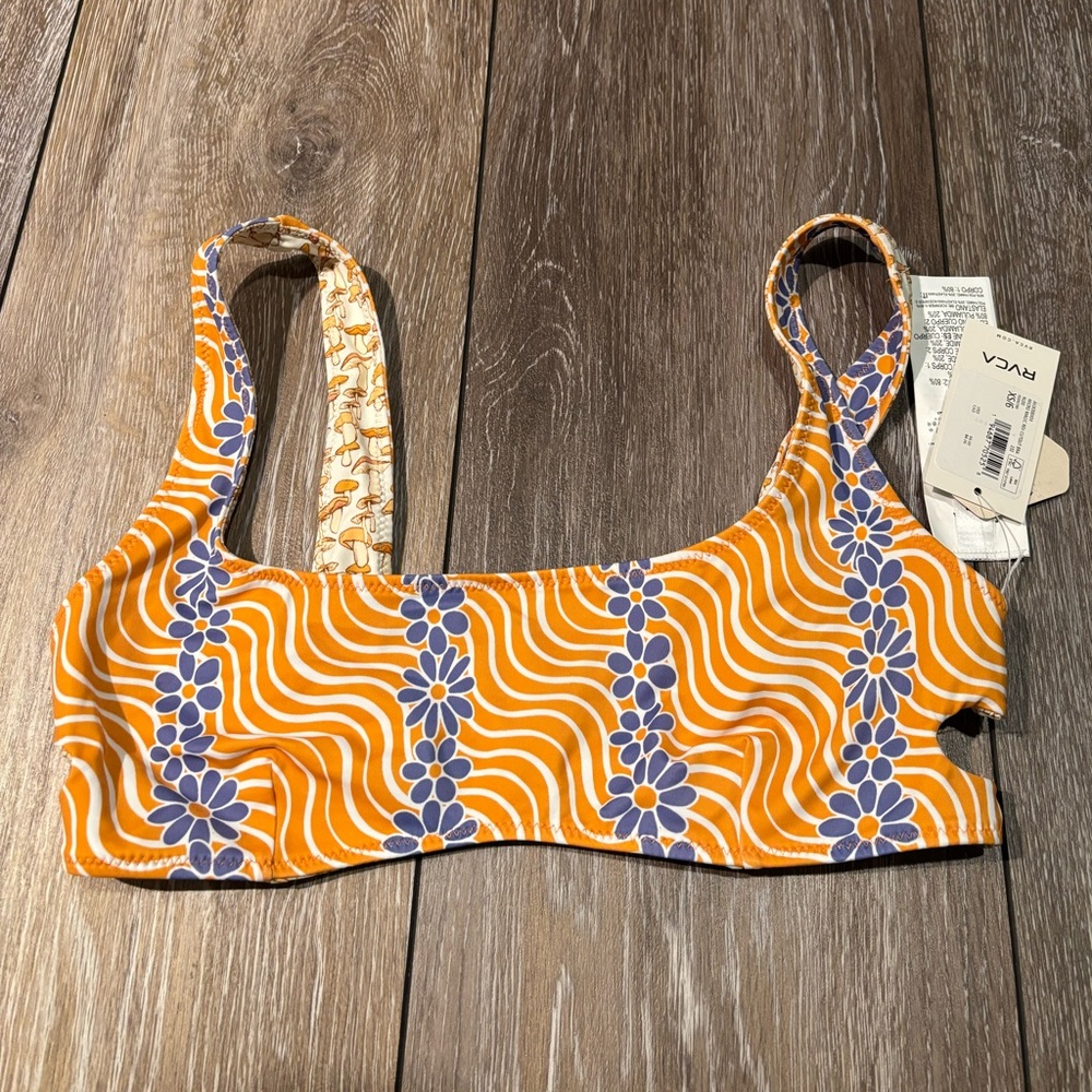 NWT RVCA reversible bikini top